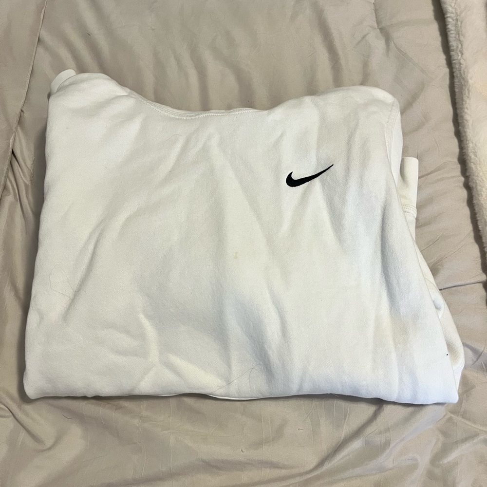 Nike White Sweatshirt